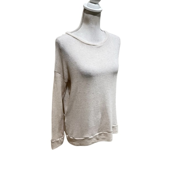 Caren Forbes lightweight Cream open back Crew Neck Sweater size medium - Picture 3 of 10